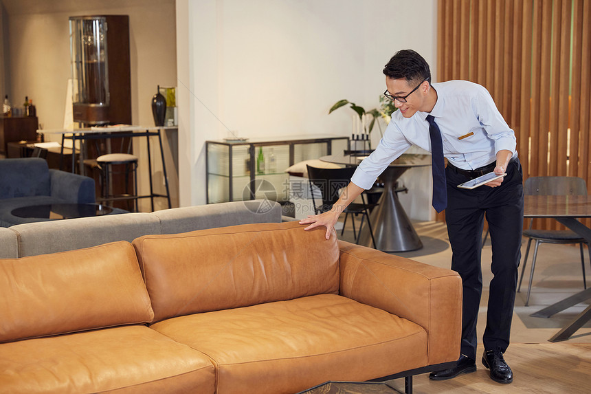 家具店銷(xiāo)售形象